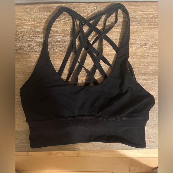 Black lululemon sports bra - Picture 1 of 2